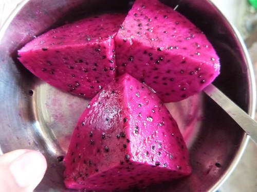 Delicious dragonfruit that I ate all to myself!